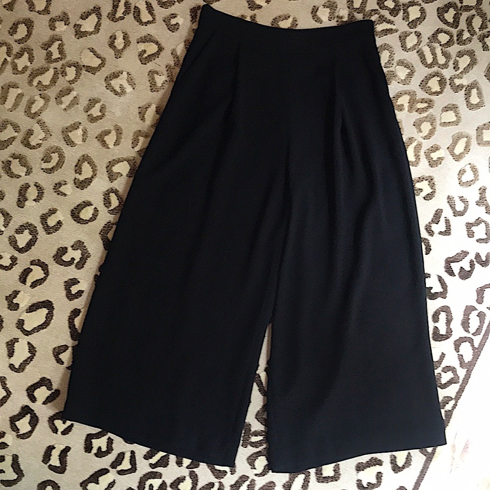 Diane von Furstenberg Wide Leg Cropped Pant